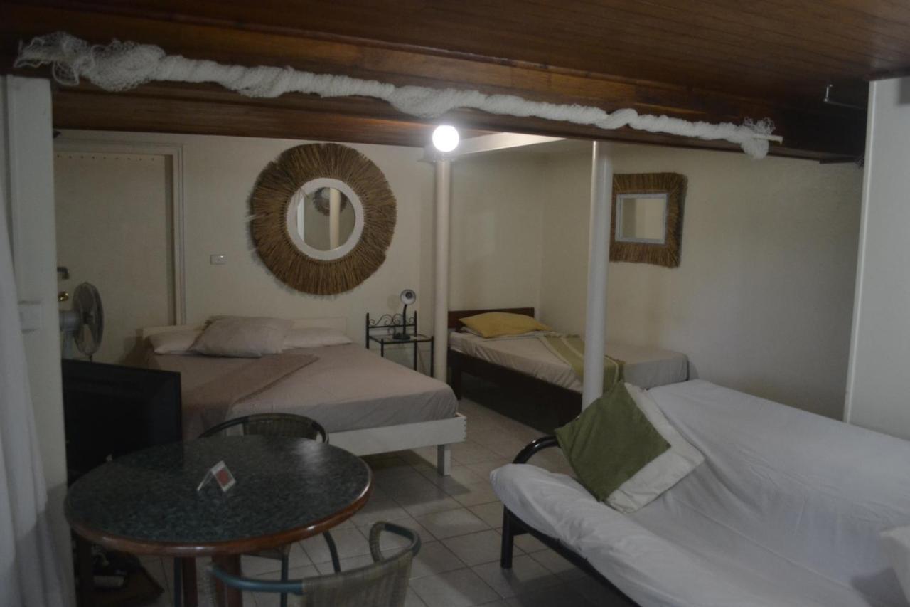 Seachange Lodge Port Vila Exteriér fotografie