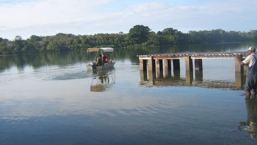 Seachange Lodge Port Vila Exteriér fotografie